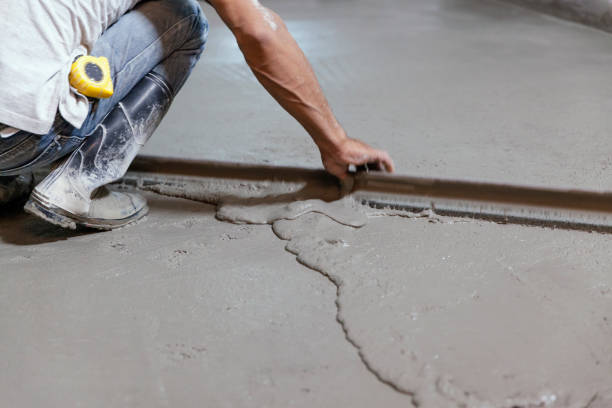 Best Commercial Concrete Contractor  in Reinbeck, IA